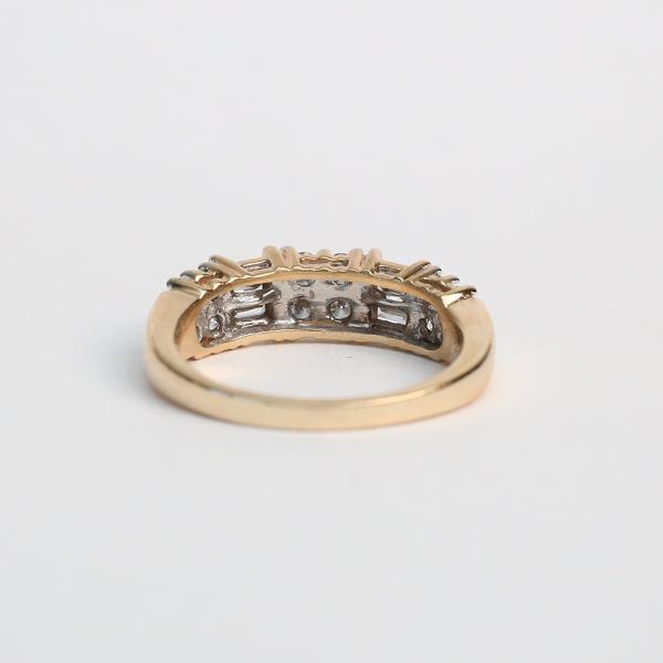 Inel cu Diamante din Aur Galben 14k