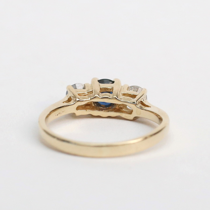 Inel cu Safire Și Diamante din Aur Galben 14k