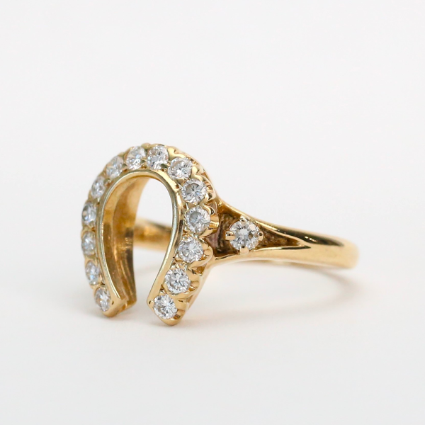 Inel cu Potcoavă cu Diamante din Aur Galben 14k