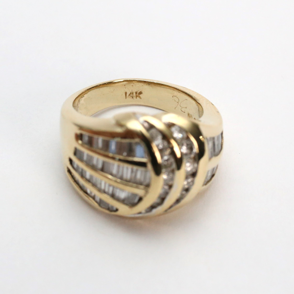 Inel Lat cu Diamante din Aur Galben 14k