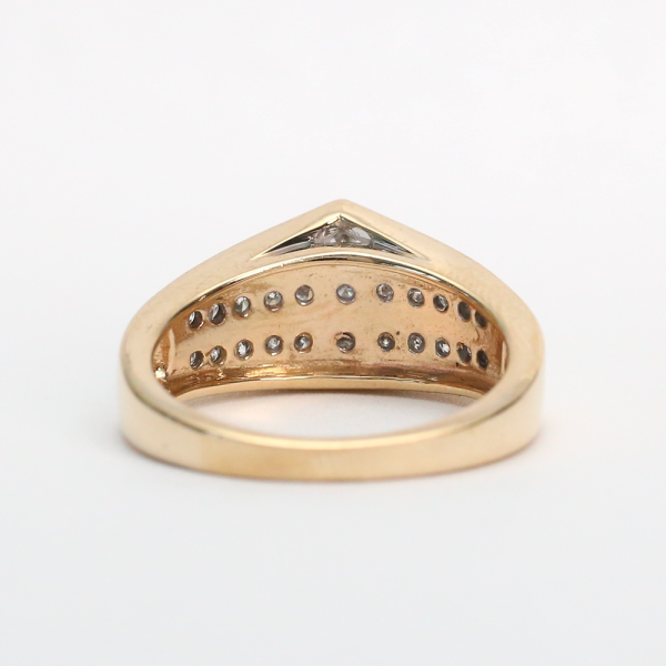 Inel cu Diamante din Aur Galben 10K