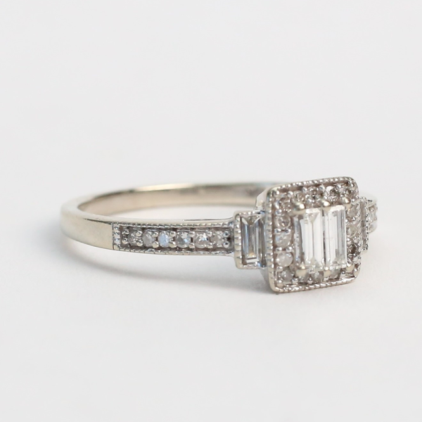 Inel cu Diamante din Aur Alb 10k