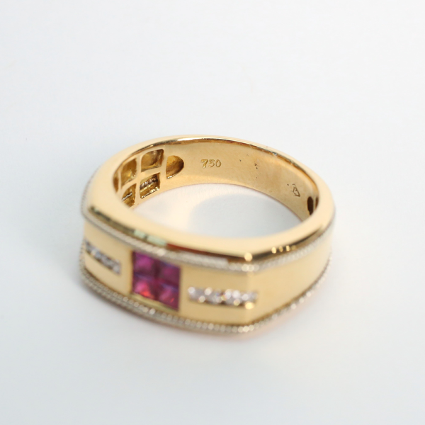 Inel cu Rubine Și Diamante din Aur Galben 18k