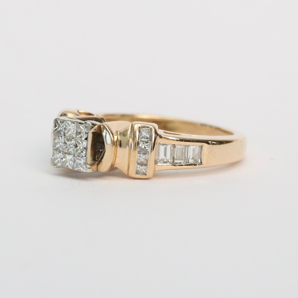 Inel cu Diamante din Aur Galben 14k