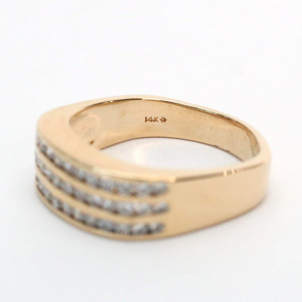 Inel cu Diamante din Aur Galben 14k