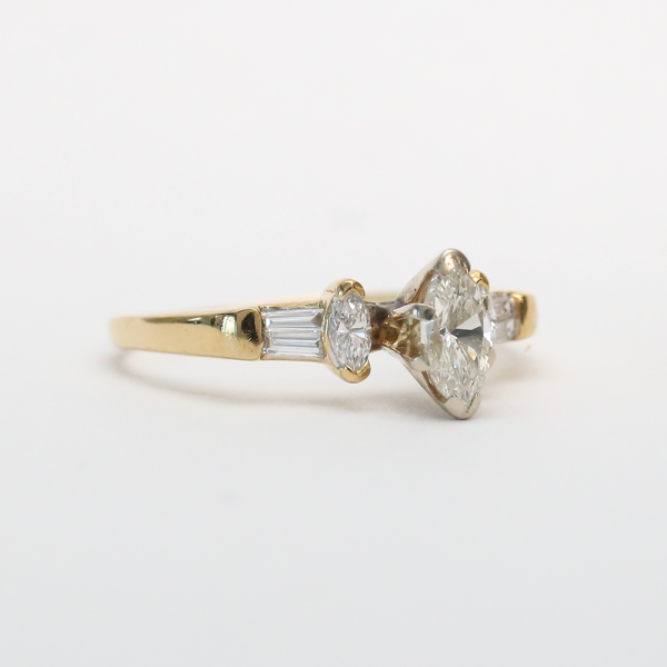 Inel Logodnă cu Diamante din Aur Galben 18k