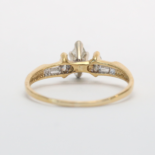 Inel Logodnă cu Diamante din Aur Galben 18k