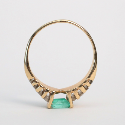 Inel cu Smarald Si Diamante din Aur Galben 14k