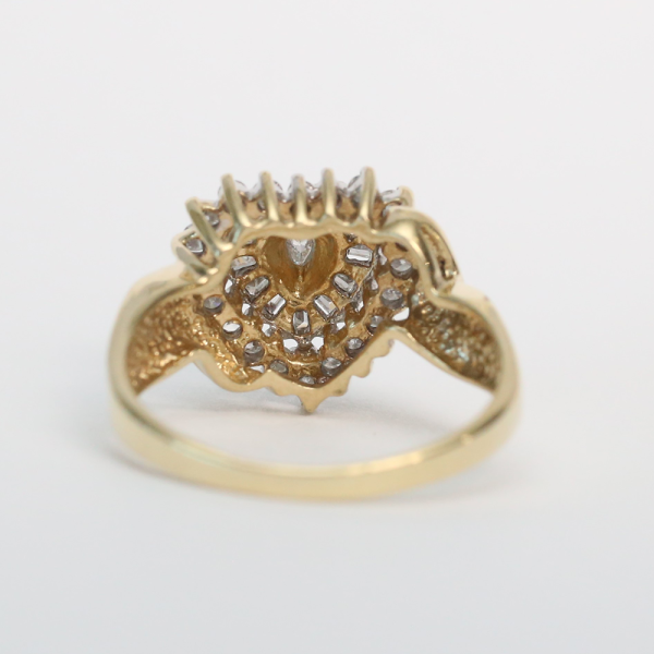 Inel Inimă cu Diamante din Aur Galben 10k