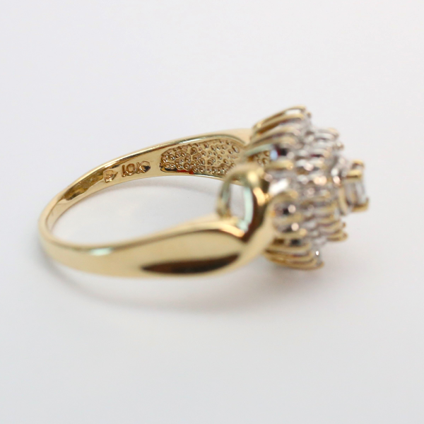 Inel Inimă cu Diamante din Aur Galben 10k