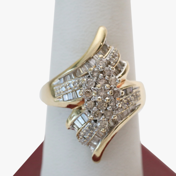 Inel cu Diamante din Aur Galben 10k