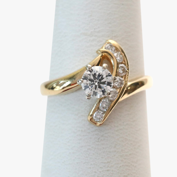 Inel cu Diamante din Aur Galben 14k