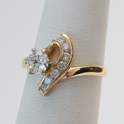 Inel cu Diamante din Aur Galben 14k