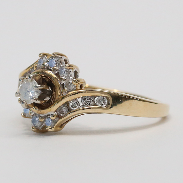 Inel cu Diamante din Aur Galben 14k