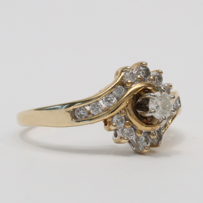 Inel cu Diamante din Aur Galben 14k