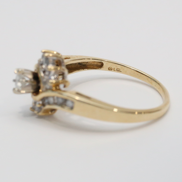 Inel cu Diamante din Aur Galben 14k