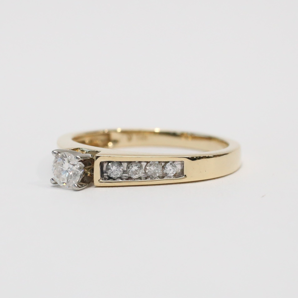 Inel Logodnă cu Diamante din Aur Galben 14k