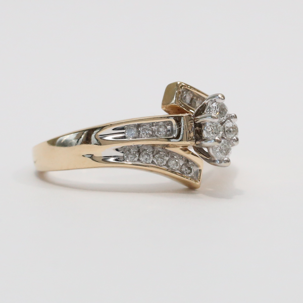 Inel cu Diamante din Aur Galben 14k