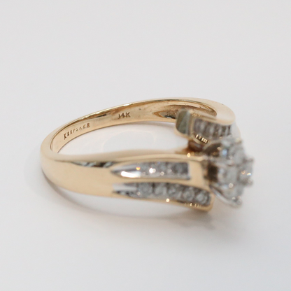 Inel cu Diamante din Aur Galben 14k