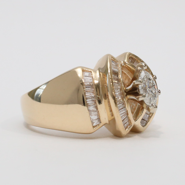 Inel cu Diamante din Aur Galben 14k