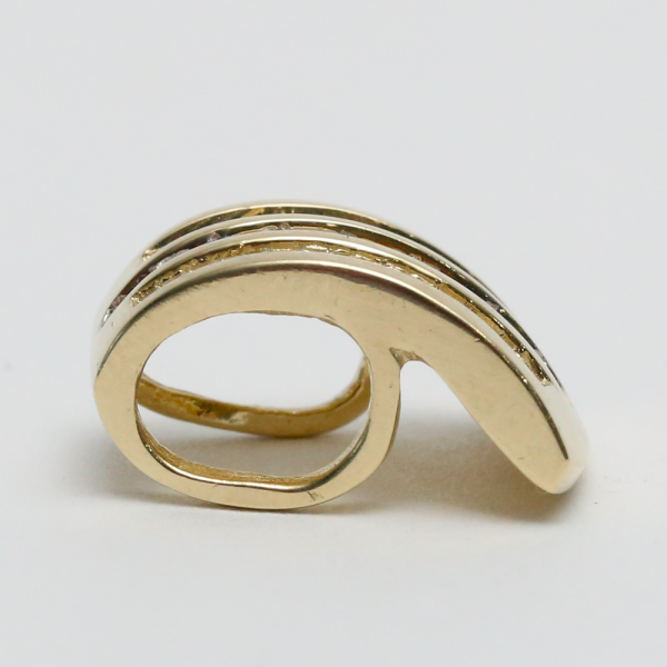 Pandantiv cu Diamante din Aur Galben 14k