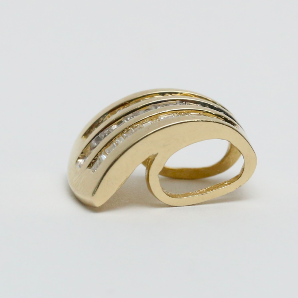 Pandantiv cu Diamante din Aur Galben 14k