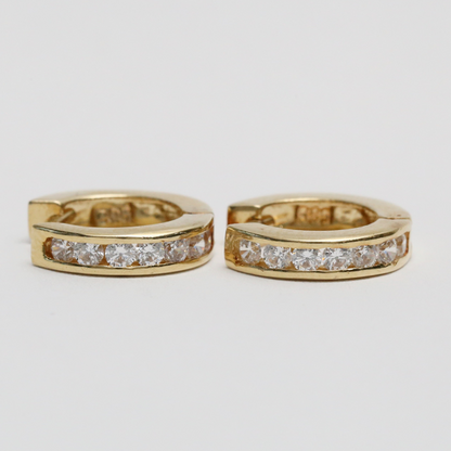 Cercei cu Diamante din Aur Galben 14k