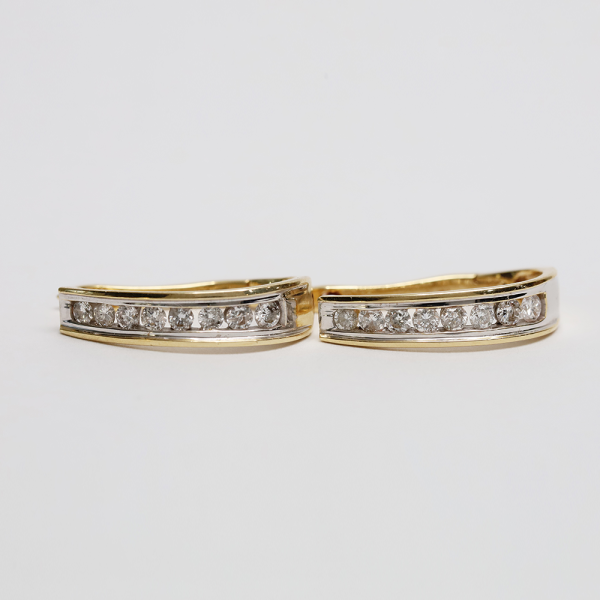 Cercei cu Diamante din Aur Galben 14k