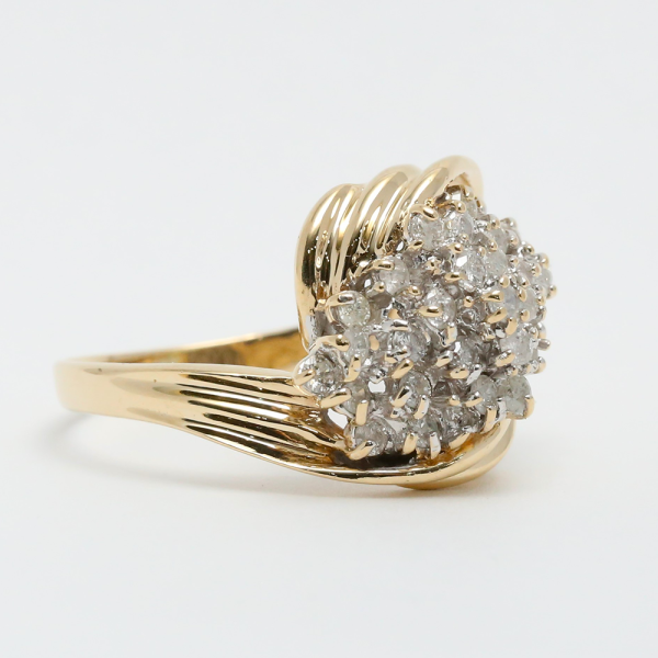 Inel cu Diamante din Aur Galben 10k