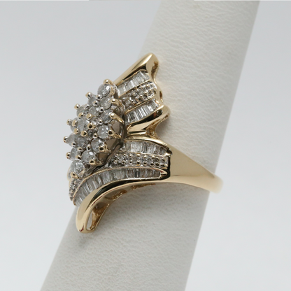 Inel de Cocktail cu Diamante din Aur Galben 10k