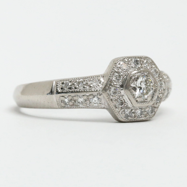 Inel cu Diamante din Platină