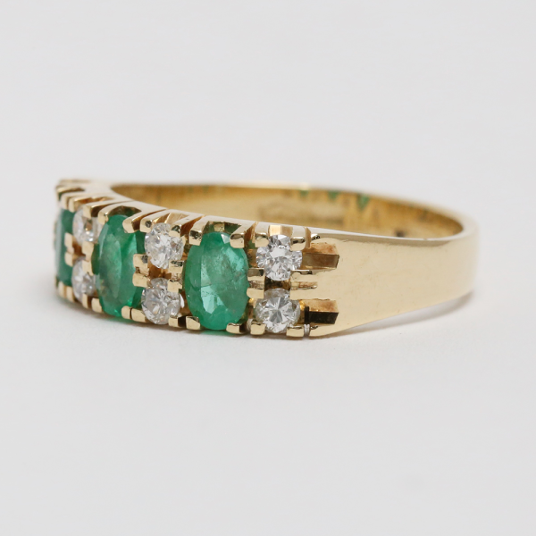 Inel cu Smarald & Diamante din Aur Galben 14k