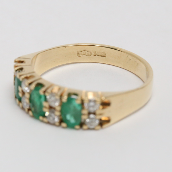 Inel cu Smarald & Diamante din Aur Galben 14k