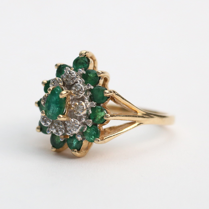 Inel Cocktail cu Smarald Și Diamante din Aur Galben 14k