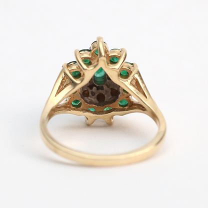 Inel Cocktail cu Smarald Și Diamante din Aur Galben 14k