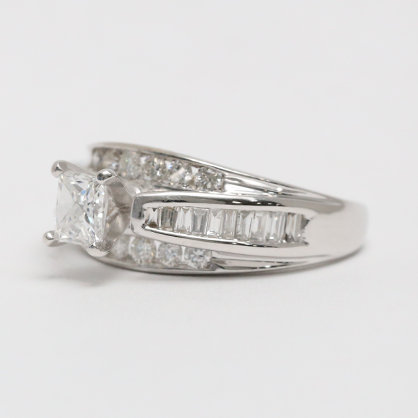 Inel Logodnă cu Diamante din Aur Alb 14k