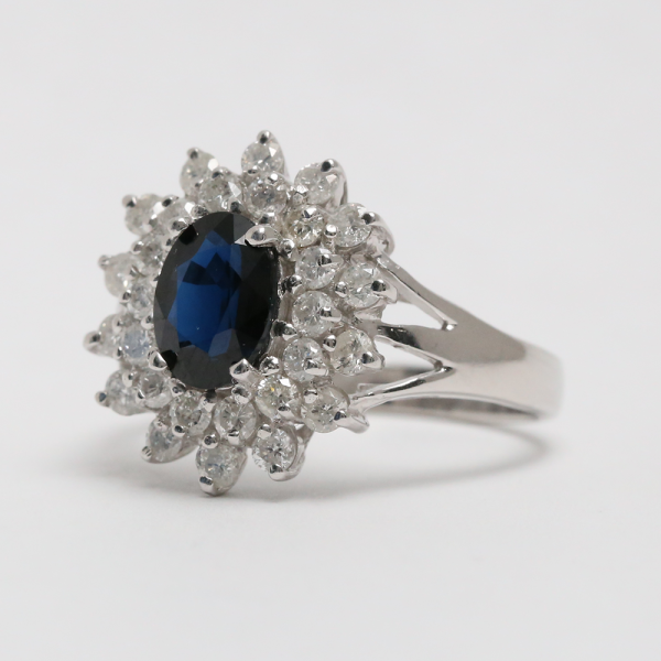 Inel cu Safire & Diamante din Aur Alb 14k