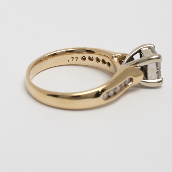 Inel cu Diamante din Aur Galben 14k