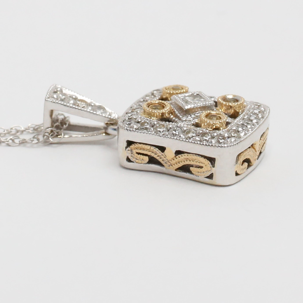 Pandantiv cu Diamante din Aur Galben & Alb 14k