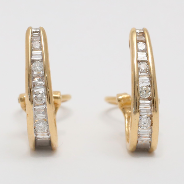 Cercei cu Diamante din Aur Galben 14k
